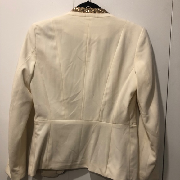 H&M Ivory Blazer with Gold Sequin Detail - Picture 2 of 3